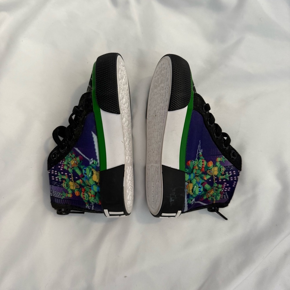 Like New Ground Up Teenage Mutant Ninja Turtles Pixel Art High Top Sneakers - Picture 6 of 8